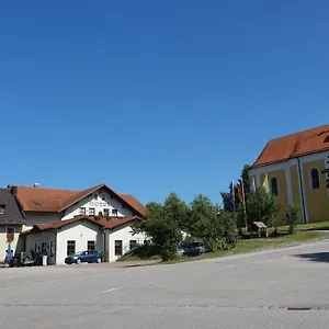 *** Hotel Lindenhof Hetzenbach Duitsland