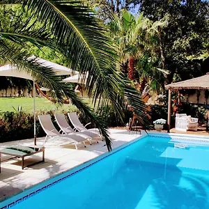 https://maison-prestige-roberto-geissini.fr-provencehotel.com
